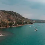 Acta Apartahotel 3*