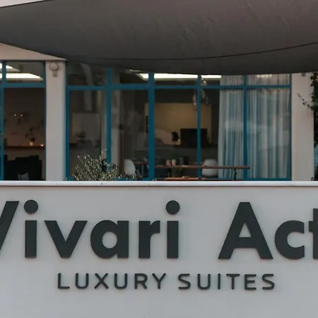 Acta Aparthotel *