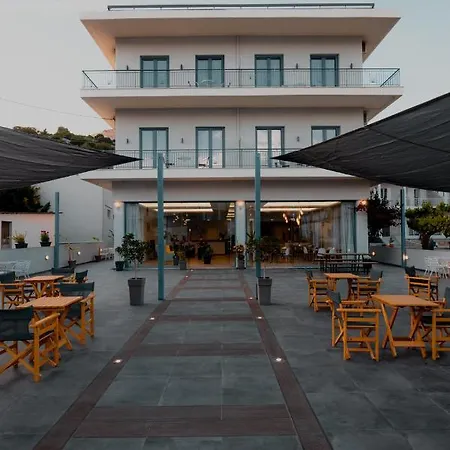 Acta Aparthotel