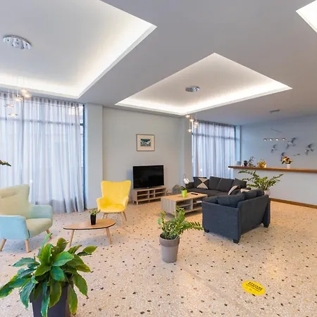 Acta Aparthotel Vivari