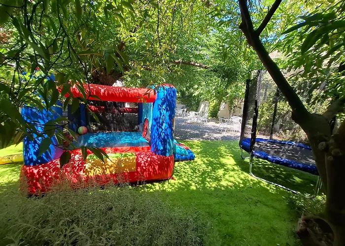 Acta Apartahotel Vivári