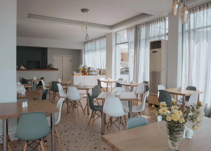 Apartahotel Acta Vivári